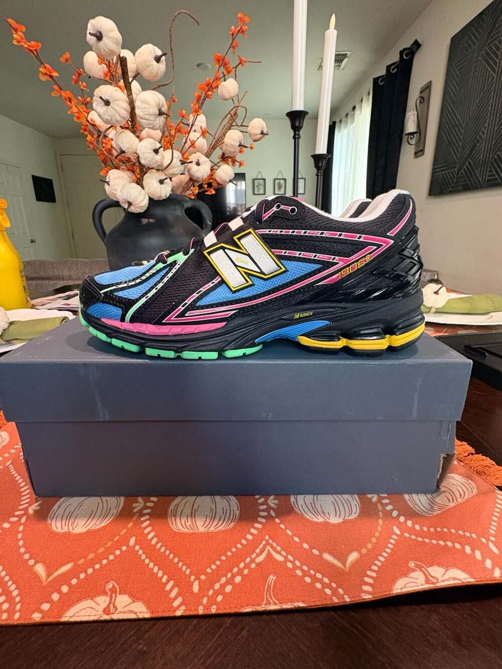 New Balance 1906R 'Neon Nights' - Black/Exuberant Pink/Bleach Blue